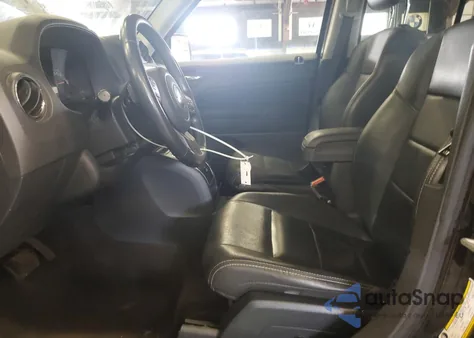 2015 Jeep Patriot Latitude из США, поврежденный, VIN 1C4NJRFB2FD382629